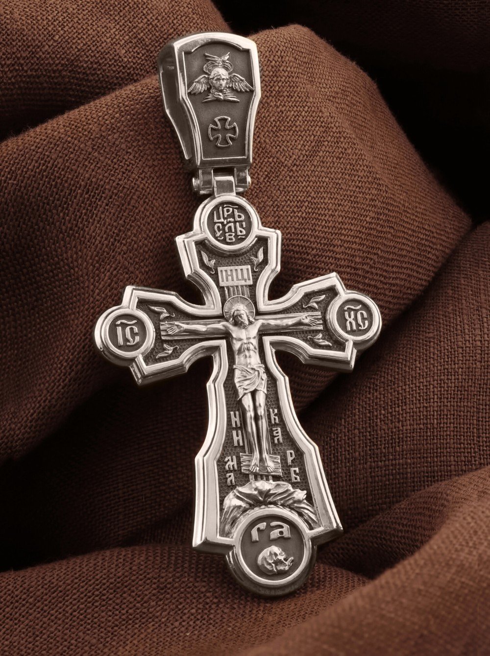 Крест из белого золота