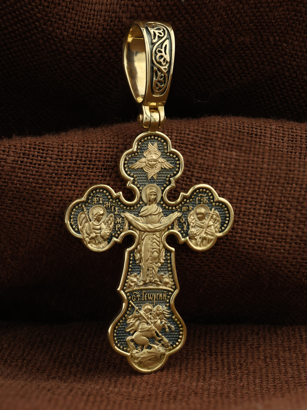 Крест из лимонного золота