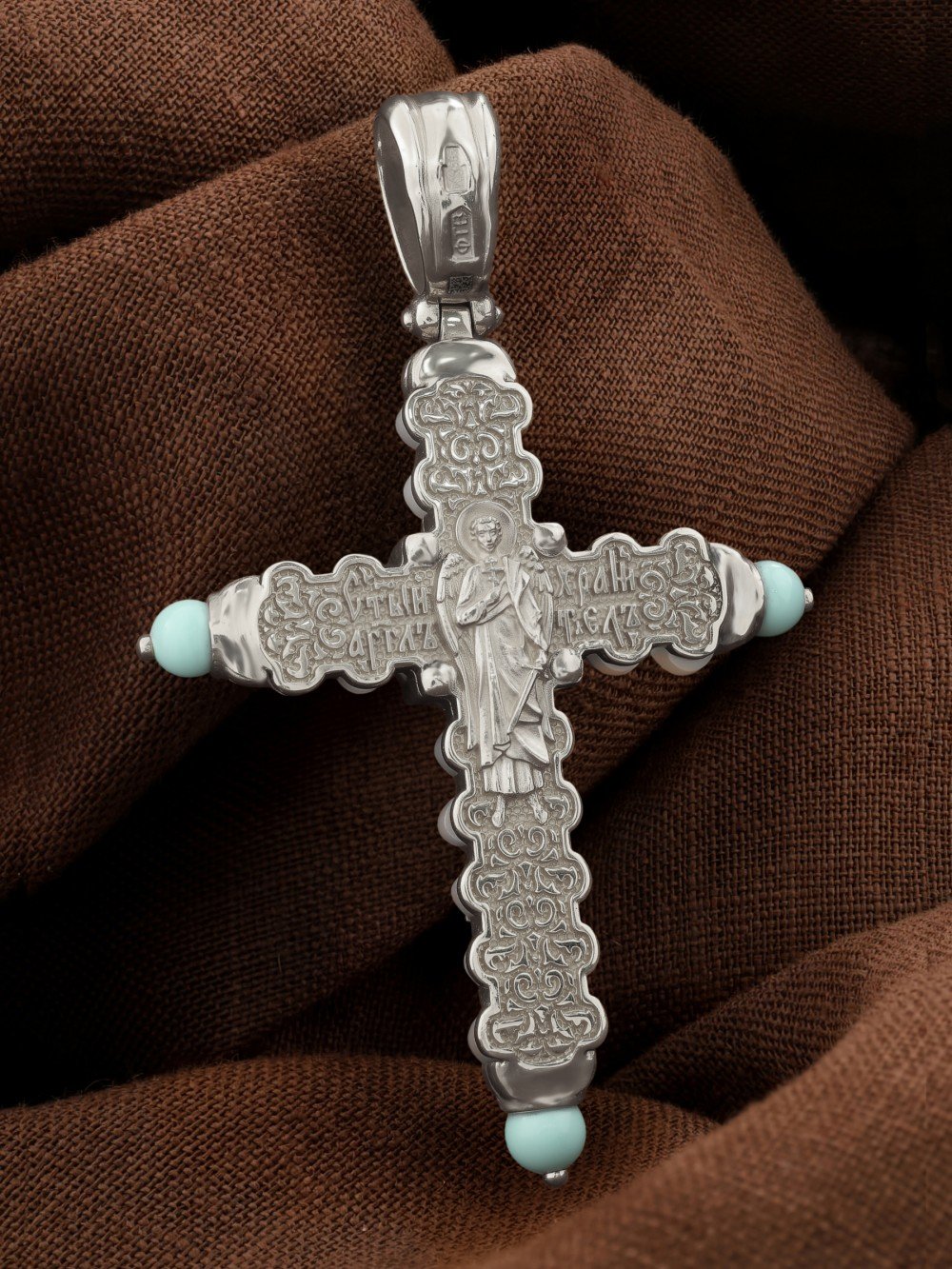 Крест из белого золота c бирюзой и кахолонгом