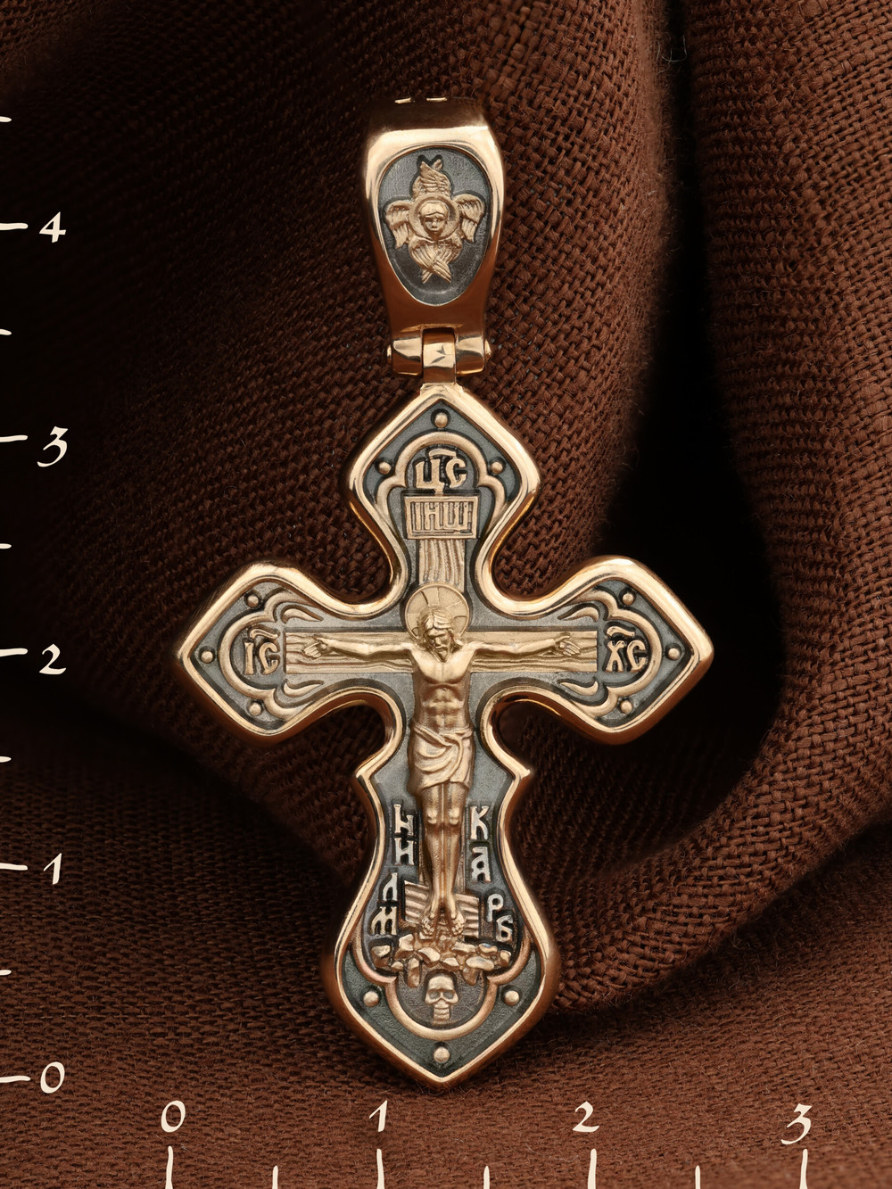 Крест из золота