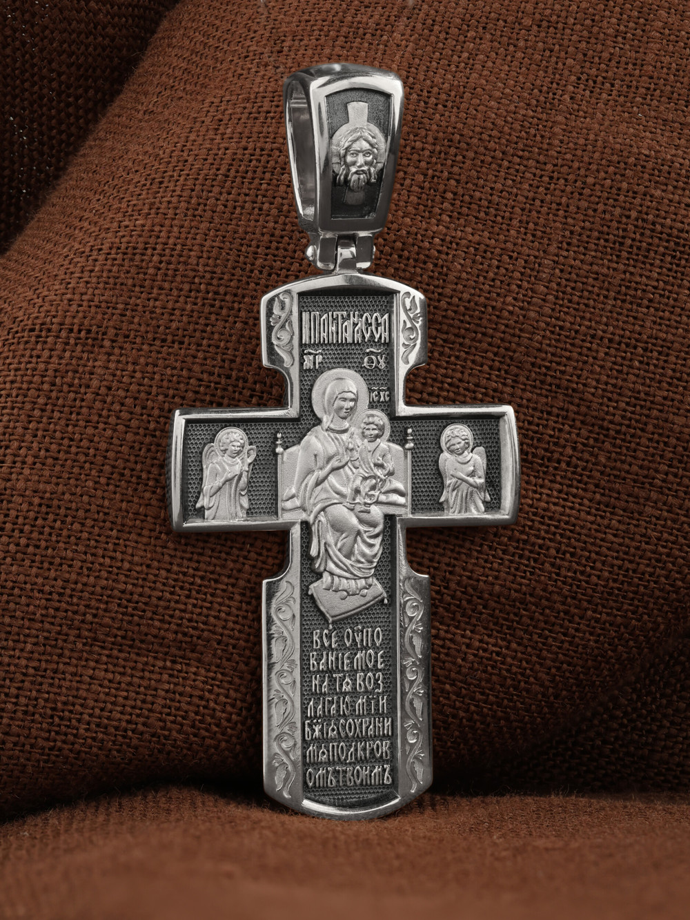 Крест из белого золота