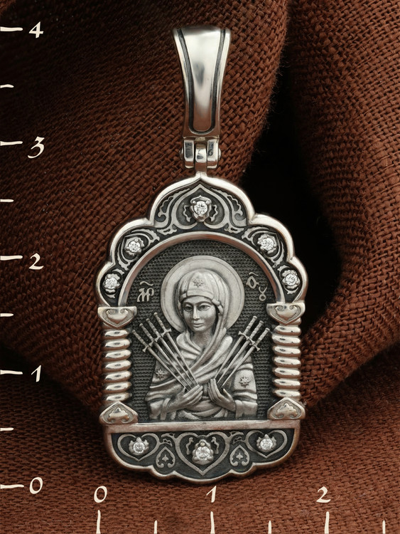 Образок из белого золота c бриллиантами