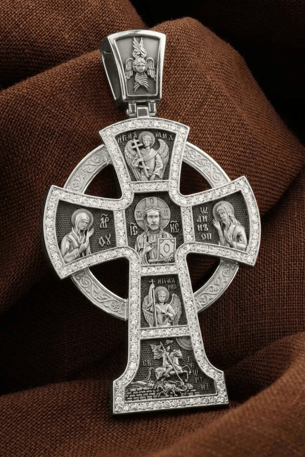 Крест из белого золота c эмалью и бриллиантами